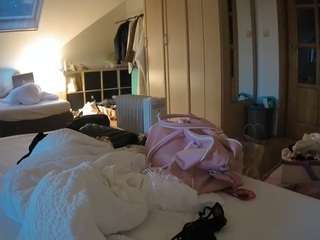 voyeurcam-julmodels-... webcam