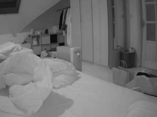 voyeurcam-julmod... Live Webcam on CamSoda
