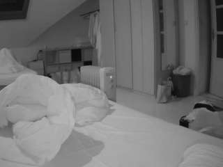 voyeurcam-julmod... Live Webcam on CamSoda