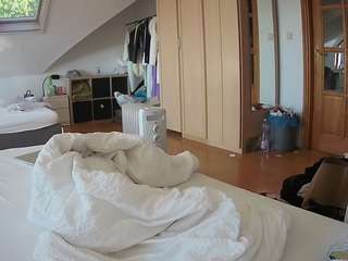 Julmodels Bedroom-D1