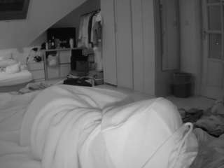 voyeurcam-julmod... Live Webcam on {site_name}