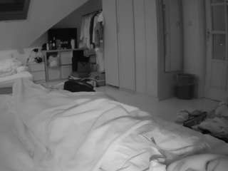 voyeurcam-julmod... Live Webcam on {site_name}