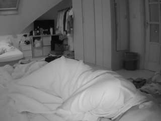 voyeurcam-julmod... Live Webcam on {site_name}