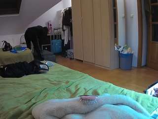 Live Sex Chat with Julmodels Bedroom-D1 (@voyeurcam-julmodels-bed-1)