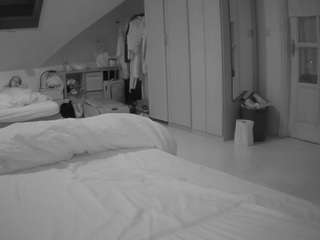 voyeurcam-julmod... Live Webcam on CamSoda