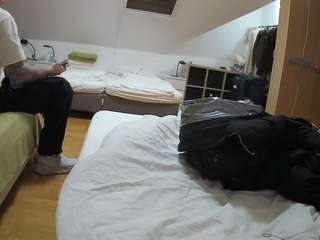 le modèle voyeurcam-julmodels-bed-1 est en webcam porno dans un show sur le site camsoda, il possède les tags suivants: athletic,flashing,full nudity,julmodels-house,no drinking,no smoking,pov,striptease,upskirt,hd