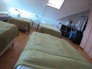 voyeurcam-julmodels-bed-1