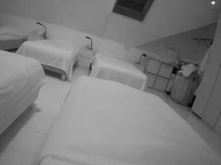 voyeurcam-julmodels-bed-1 - Live HD Webcam