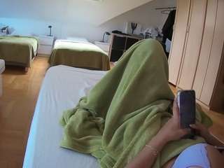 voyeurcam-julmodels-bed-1