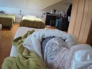 le modèle voyeurcam-julmodels-bed-1 est en webcam porno dans un show sur le site camsoda, il possède les tags suivants: athletic,flashing,full nudity,julmodels-house,no drinking,no smoking,pov,striptease,upskirt,hd