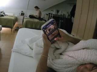 le modèle voyeurcam-julmodels-bed-1 est en webcam porno dans un show sur le site camsoda, il possède les tags suivants: athletic,flashing,full nudity,julmodels-house,no drinking,no smoking,pov,striptease,upskirt,hd