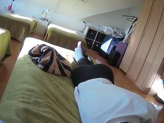 voyeurcam-julmodels-bed-1