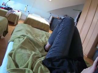 voyeurcam-julmodels-bed-1