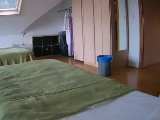 Julmodels Bedroom-D1's Live Sex Cam Show