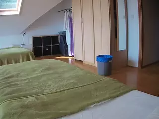 Julmodels Bedroom-D1's Live Sex Cam Show