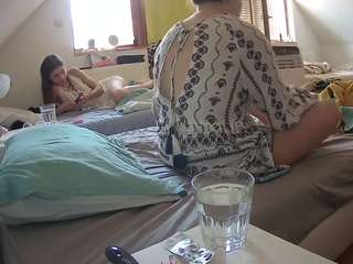 Female Fitness Model Nude camsoda voyeurcam-julmodels-bed-2