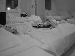 voyeurcam-julmod... Live Webcam on CamSoda
