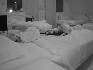 voyeurcam-julmod... Live Webcam on CamSoda