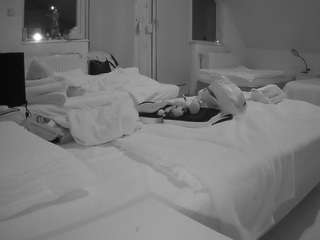 voyeurcam-julmod... Live Webcam on CamSoda