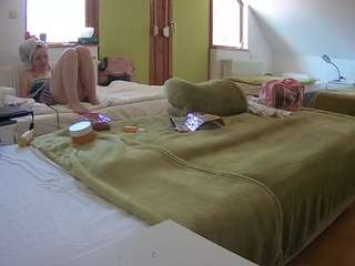 voyeurcam-julmod... Live Webcam on CamSoda