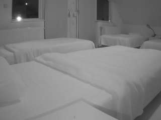 voyeurcam-julmod... Live Webcam on CamSoda