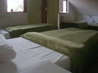 voyeurcam-julmodels-bed-2