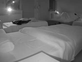 voyeurcam-julmod... Live Webcam on CamSoda