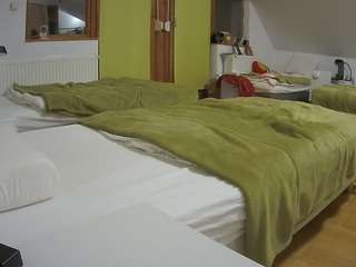 voyeurcam-julmod... Live Webcam on CamSoda