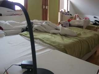 voyeurcam-julmodels-bed-2