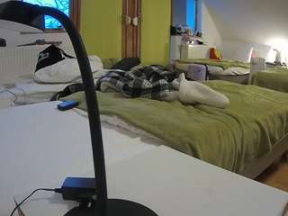 Live Sex Chat with Julmodels Bedroom-D2 (@voyeurcam-julmodels-bed-2)