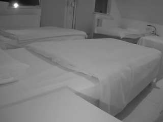 voyeurcam-julmod... Live Webcam on CamSoda