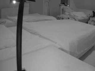 voyeurcam-julmod... Live Webcam on CamSoda