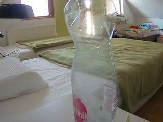 le modèle voyeurcam-julmodels-bed-2 est en webcam porno dans un show sur le site camsoda, il possède les tags suivants: flash,flashing,hidden,hidden cam,julmodels-house,no drinking,no smoking,pov,sexwebcam,hd