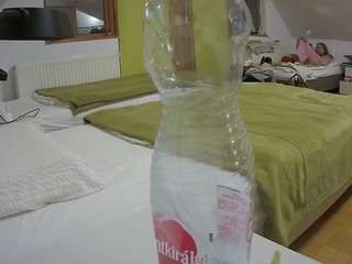 voyeurcam-julmodels-bed-2 live cam profile