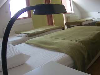 voyeurcam-julmodels-bed-2