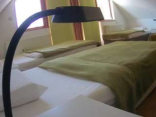 voyeurcam-julmodels-bed-2