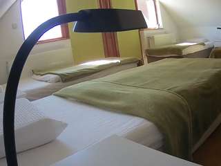 voyeurcam-julmodels-bed-2