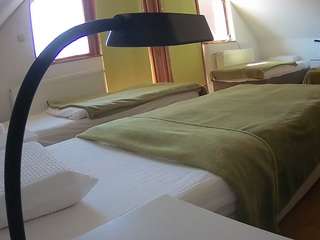 voyeurcam-julmodels-bed-2