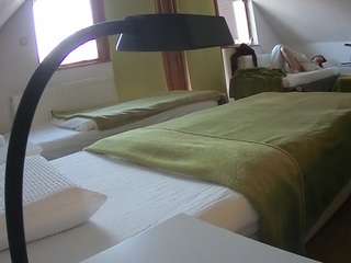 voyeurcam-julmodels-bed-2