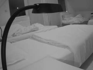 voyeurcam-julmod... Live Webcam on CamSoda