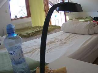 voyeurcam-julmodels-bed-2