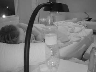 voyeurcam-julmodels-bed-2