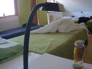 voyeurcam-julmodels-bed-2 Profile Image