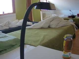 voyeurcam-julmodels-bed-2 Profile Image