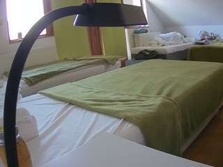 voyeurcam-julmodels-bed-2