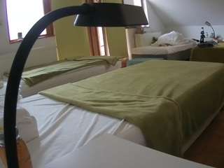 voyeurcam-julmodels-bed-2