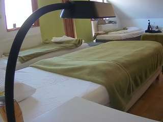 voyeurcam-julmodels-bed-2