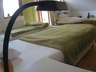 voyeurcam-julmodels-bed-2