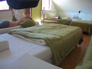 voyeurcam-julmodels-bed-2