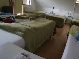 voyeurcam-julmodels-bed-2